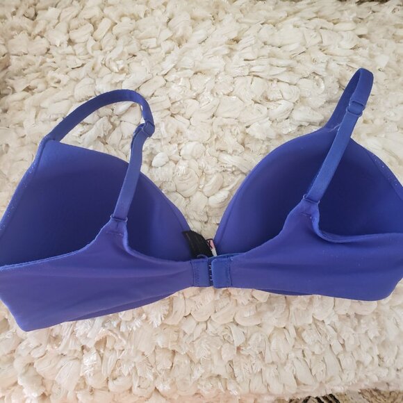 Victoria's Secret Bra Set Trio of 3 Retro Bras in Size 34B (3 Piece Set) - Picture 5 of 13